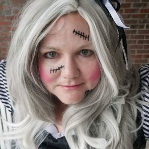 Meet your Posher, Mandy